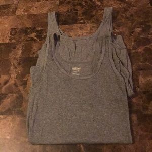 2 grey tank tops
